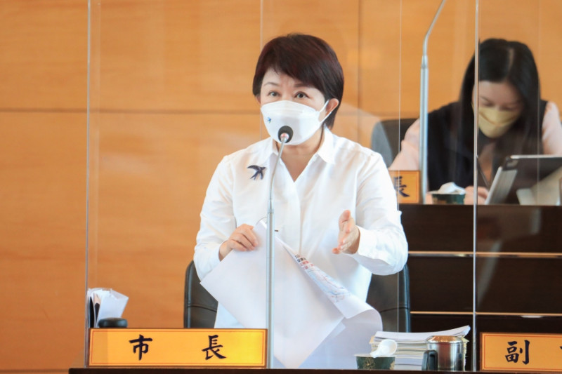 台中市市長盧秀燕宣布遠距教學再延長一週。   圖：台中市政府提供（資料照）