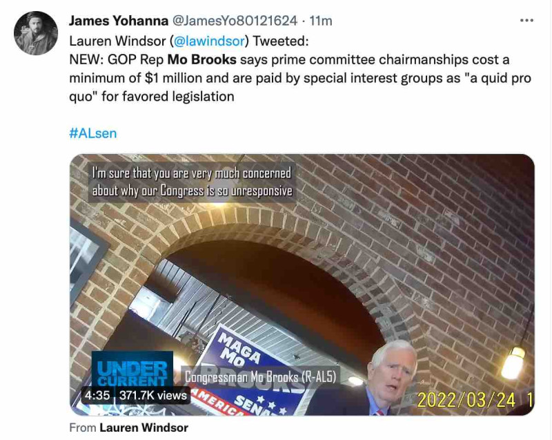 一段美國阿拉巴馬州共和黨眾議員布魯克斯（Mo Brooks）公開駁斥「美國國會腐敗體系」的影片在社交媒體上流傳。   圖：截圖自＠JamesYo80121624推特