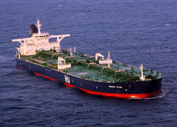 4 月以來，從俄羅斯港口運往歐盟成員國的石油出口量又上升至平均每天 160 萬桶。圖為俄羅斯油輪。   圖 : 翻攝自每日頭條