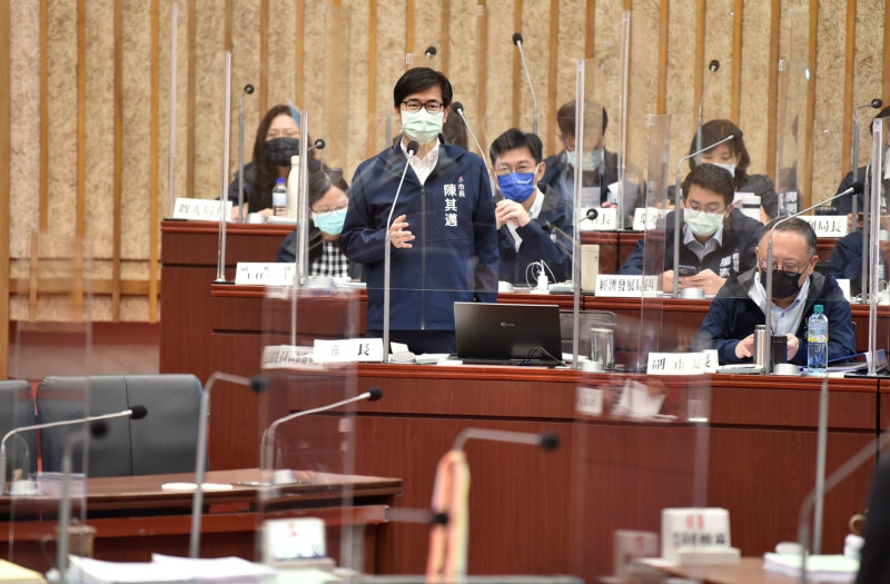 陳其邁在議會表示心思全放在疫情上。（資料照）   圖：高雄市政府提供
