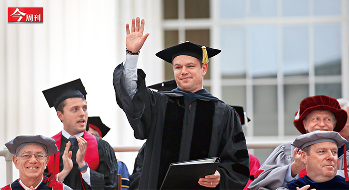 全球校園進入畢業季，好萊塢影星麥特．戴蒙（Matt Damon）3日獲邀在麻省理工學院（MIT）畢業典禮致詞。   圖：今周刊提供