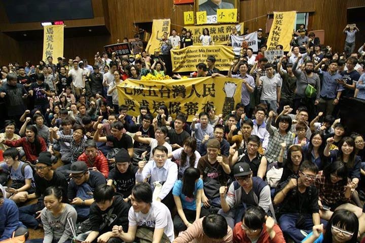318學運屆滿3年，台北地方法院也將於31日進行一審宣判。   圖：新頭殼資料照片