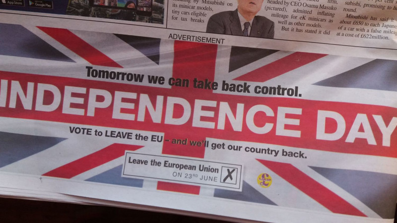 脫歐派公投日廣推的「英國獨立日」廣告已經實現願望。   圖：胡蕙寧/攝