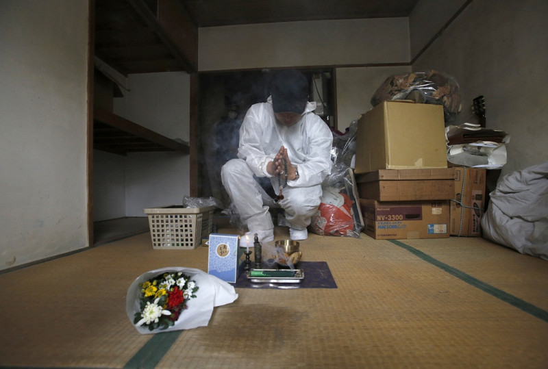 根據日本2015年統計，獨居老人有多達600萬名，而日本每年有約3萬名獨居老人在家中孤單地死去，因此清理死亡現場的業者應運而生。   圖：達志影像/路透社