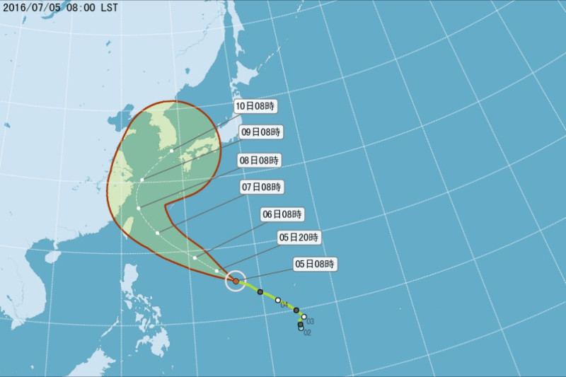 中央氣象局表示，今年首颱尼伯特5日上午已轉為中颱，最快周三晚間發布海上警報。   圖：翻攝氣象局網站