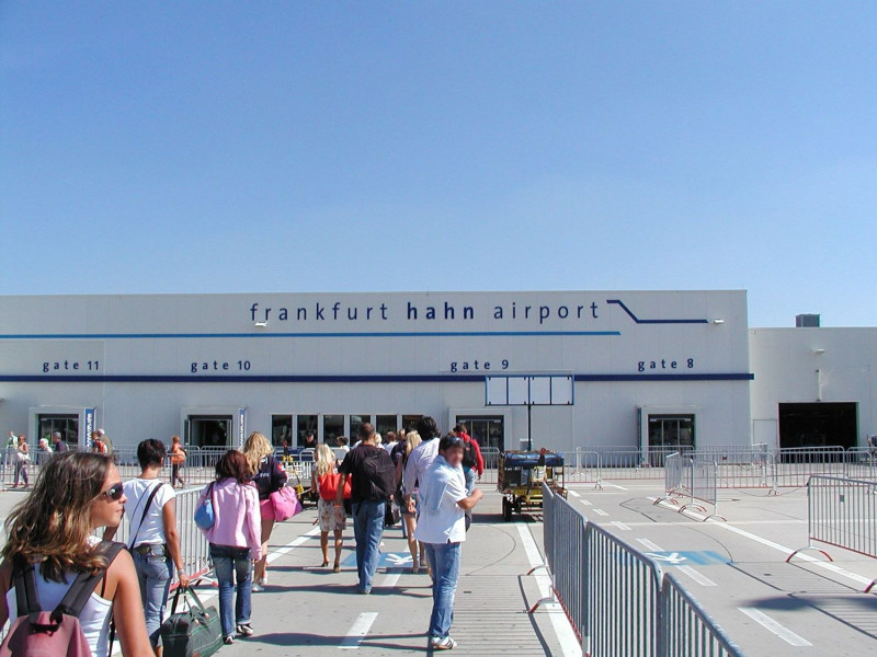 德國哈恩機場將暫停與上海益謙公司的合作計畫，原因是「對買家有疑慮」。   圖：翻攝維基百科