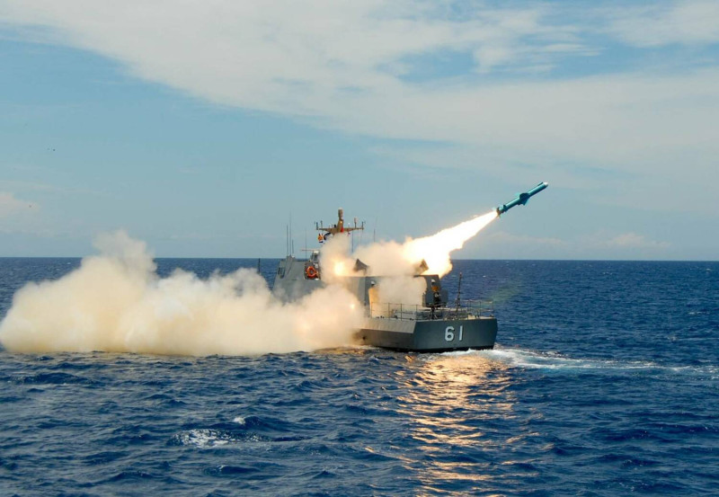 海軍光六快艇發射雄風二型反凞 飛彈。   圖：翻攝中科院官網(資料照片)
