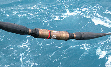 「台馬第二海纜」於昨14日發生斷纜狀況，障礙原因疑似遭外籍船隻損害。   圖：截自NEC官網