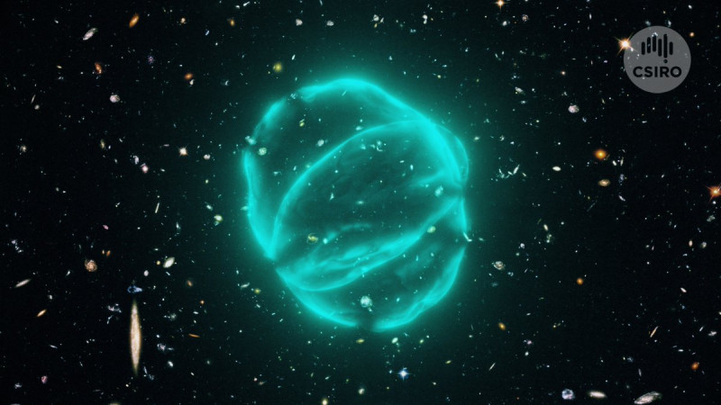天文學家近期探測到一個神秘、怪異的巨型環狀天體，疑似為大麥哲倫星系邊緣因爆發形成的「怪物級」超新星殘骸。（圖為超新星殘骸）   圖：截自推特@CSIRO_ATNF
