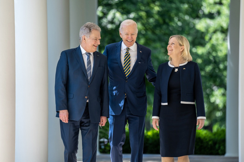 美國總統拜登拜登19日在白宮接見瑞典總理安德森與芬蘭總統尼尼斯托。   圖：翻攝拜登臉書