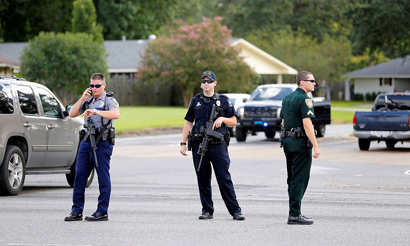 美國路易斯安那州巴頓魯治市（Baton Rouge）17日傳出有數名警員遭槍擊。   圖片來源：達志影像/路透社