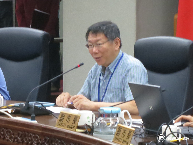 台北市長柯文哲19日上午主持市政會議。   圖：呂佳峻/攝