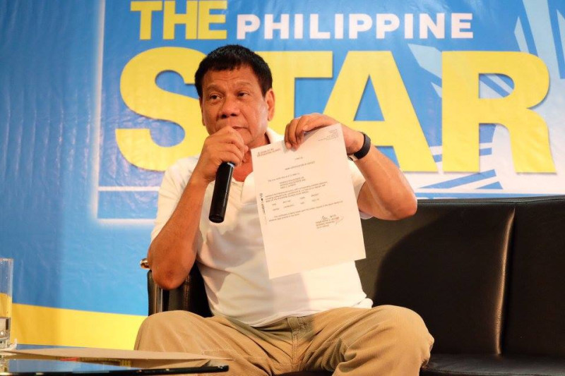 菲律賓總統杜特蒂7日公布了當局涉毒政客名單，人數多達150多人。   圖：翻攝自杜特蒂 Rody Duterte臉書