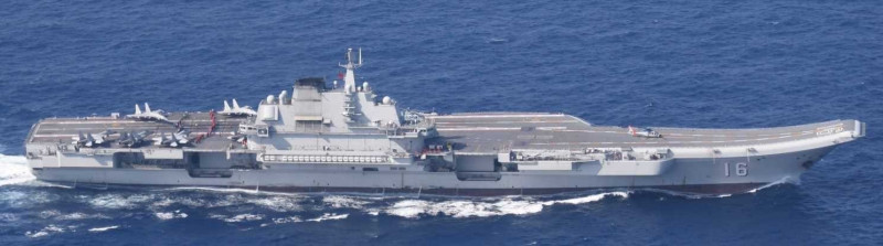 中共解放軍航空母艦遼寧號日前在台灣東部海域演習，對台海造成威脅。   圖：翻攝自中國國防部官網（資料照片）