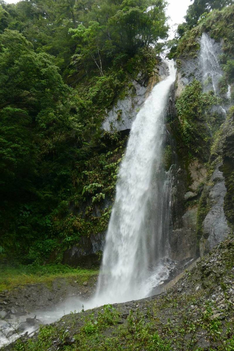 奧萬大園區擁有仙氣十足的瀑布景觀。   圖：翻攝自奧萬大官方臉書