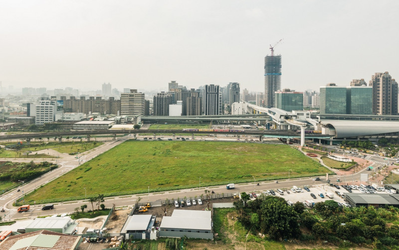 此次變更引進產業活動及交通運輸，結合軌道建設營造新北新型態立體化產業發展特區。   圖：新北市城鄉局提供