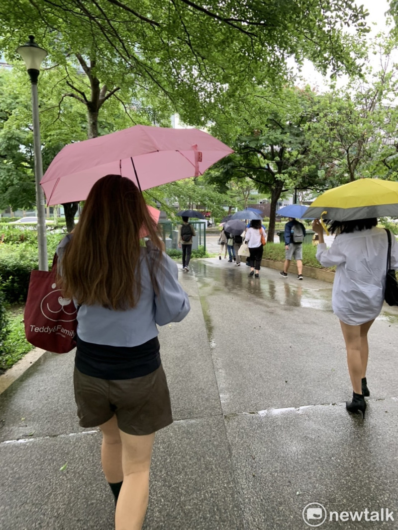 中央氣象局表示，今日起至端午節當天，午後各地山區、宜花易有雷雨（資料照）。   圖：張家寧／攝