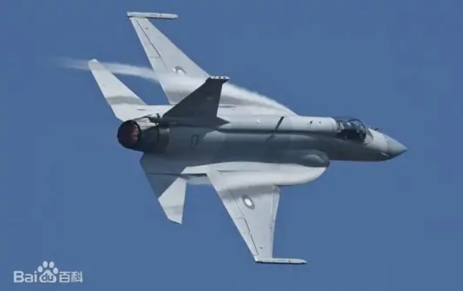 中國與巴基斯坦研發聯合研發的梟龍戰機。   圖：翻攝自百度百科