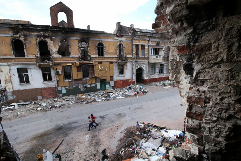 馬力波（Mariupol）市內建築嚴重毀損。   圖：達志影像 / 美聯社