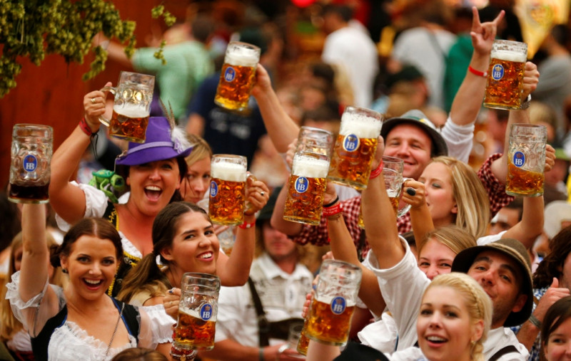 一年一度的慕尼黑啤酒節即將在9月17日登場。與往年不同的是，今年的場地將完全用圍籬隔起來。   圖：達志影像/路透社資料照片