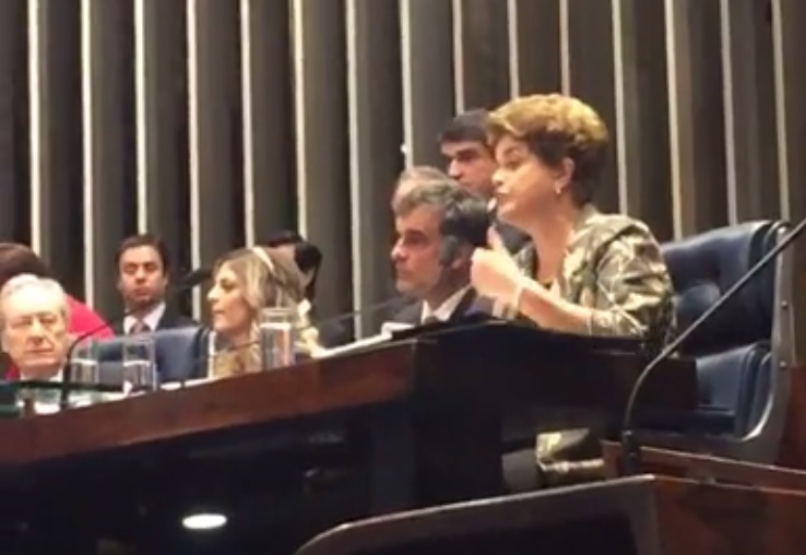 遭停職的巴西總統羅賽芙29日首度為彈劾案赴參議院作證，為自己辯護。   圖：翻攝自羅賽芙臉書
