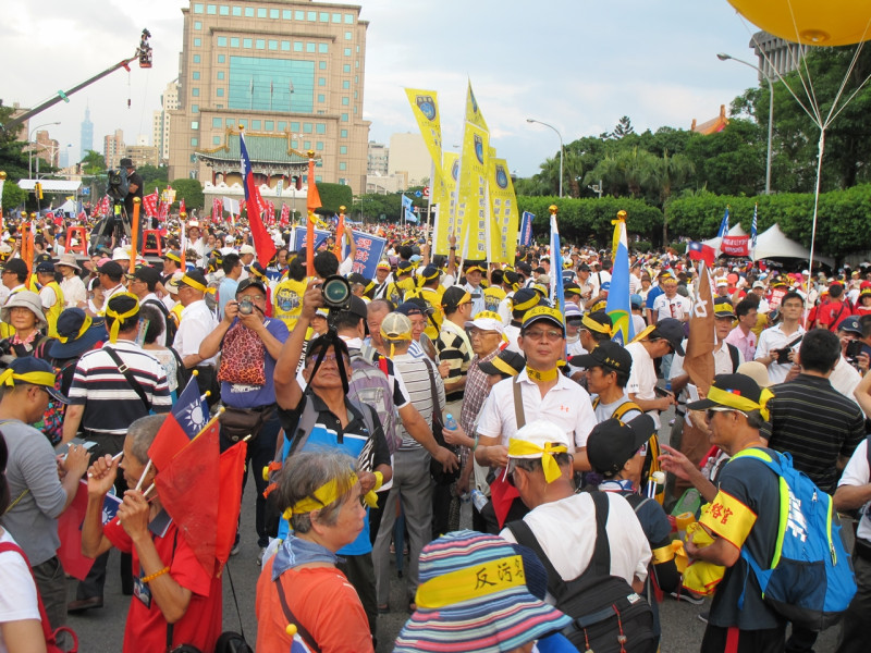 社民黨3日批評93大遊行宣稱的「反污名，要尊嚴」根本就是假議題。   圖：林朝億/攝