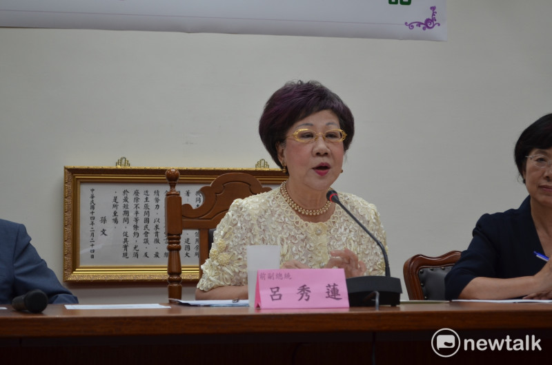 前副總統呂秀蓮17日受訪時表示，若2018地方選舉，若民進黨於台北市再提不出人選，就是自貶黨格。   圖：新頭殼資料照片