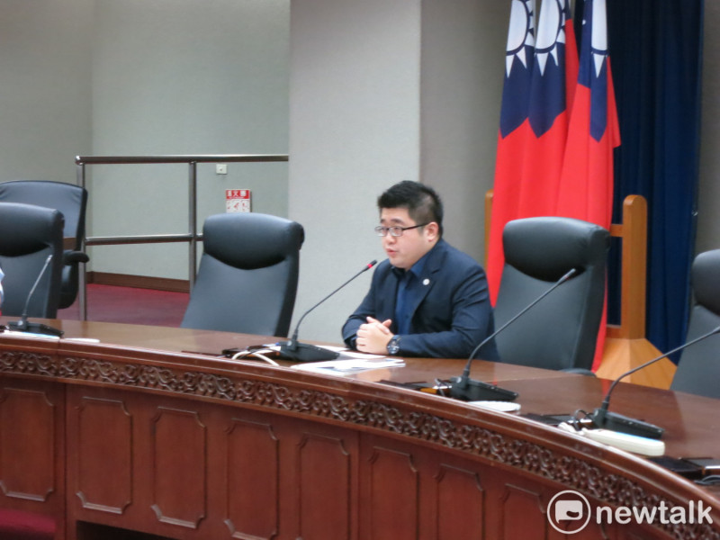 對於上海派出市委統戰部部長沙海林出席雙城論壇，市府發言人林鶴明12日表示，尊重上海的安排。   圖：呂佳峻/攝