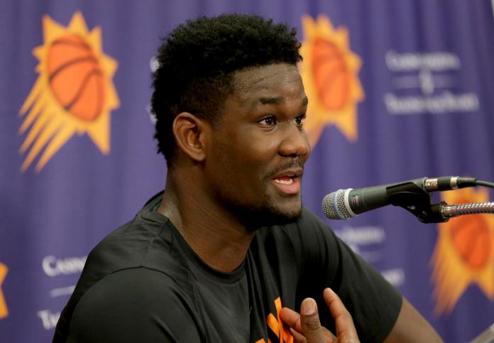 Deandre Ayton。   圖／美聯社／達志影像