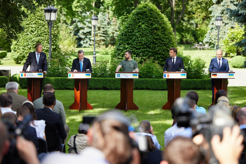 法國、德國、義大利、羅馬尼亞的領袖訪問烏克蘭。   圖：翻攝澤連斯基臉書