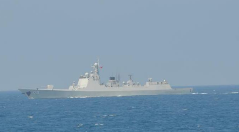防衛省拍到中方驅逐艦出現千葉近海。   圖:日本防衛省統合幕僚監部