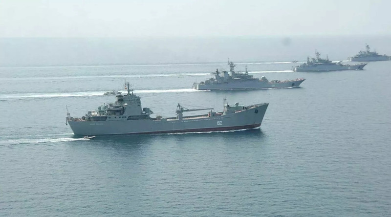 傳俄羅斯6艘攜帶有巡航導彈的艦艇、潛艦離開黑海基地，疑似進入戰術位置，準備向烏克蘭發動大規模導彈攻擊。   圖：翻攝俄羅斯國防部官網(資料照片)