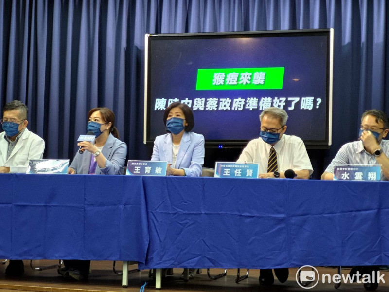 國民黨召開記者會，直指陳時中若為參選台北市長而請辭，須承擔「落跑指揮官」罵名。   圖：黃建豪/攝