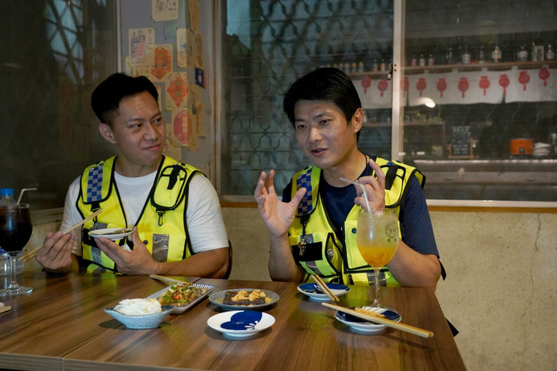 許瑞宏發揮美食家精神，每晚夜巡會介紹一間深夜食堂。   許瑞宏/提供