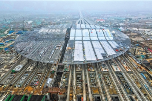 雄安車站是全亞洲最大的高鐵車站，被習近平列為「千年大計」。   圖:翻攝自新浪網