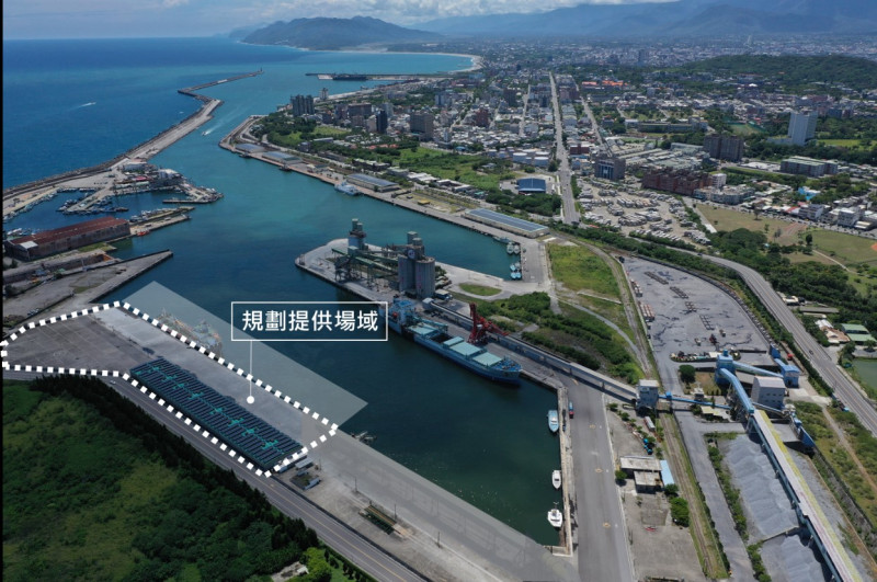 花蓮港未來規劃提供賞鯨船之遊艇靠泊之場域。   圖：花蓮港務分公司提供