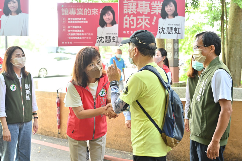 民進黨新竹市長參選人沈慧虹今（4）日正式投入選戰。   圖：競選團隊提供