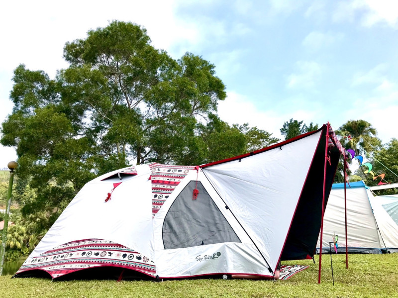 露營已成為民眾新型態的熱門旅遊活動，但也造成營地亂象。   圖：林岑韋 / 攝