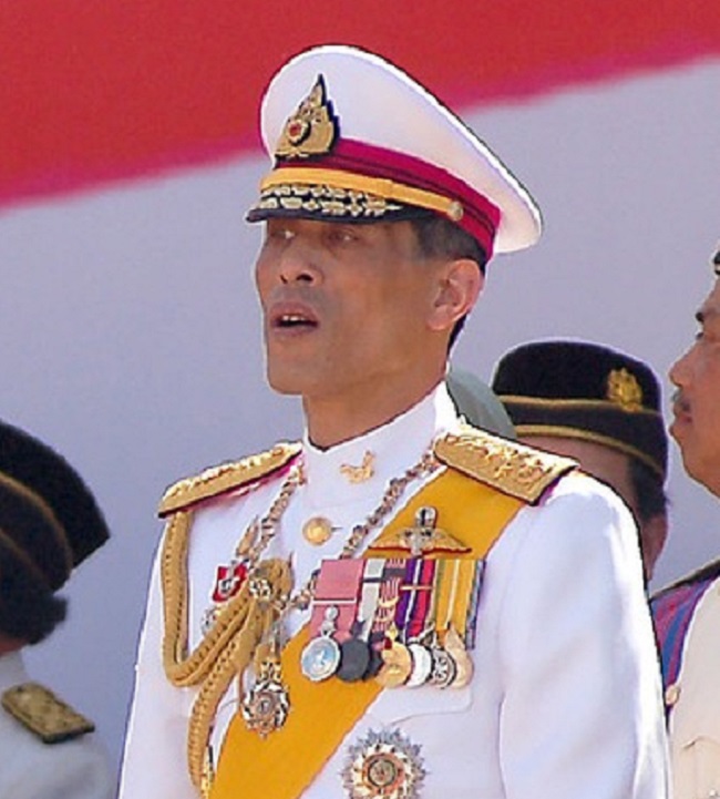 泰國總理帕拉育13日晚間宣布，64歲的王儲瓦吉拉隆功（圖）將繼任王位。   圖：翻攝維基百科