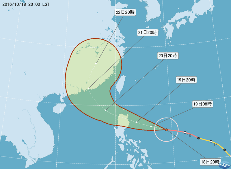 中央氣象局18日晚間最新觀測，強颱海馬路徑稍偏南，發布海上警報機率降低。   圖：翻攝中央氣象局