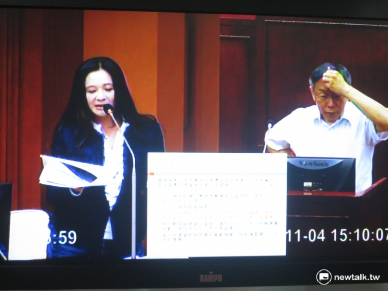 台北市議會4日下午進行市政總質詢，市長柯文哲列席備詢。   圖：呂佳峻/攝