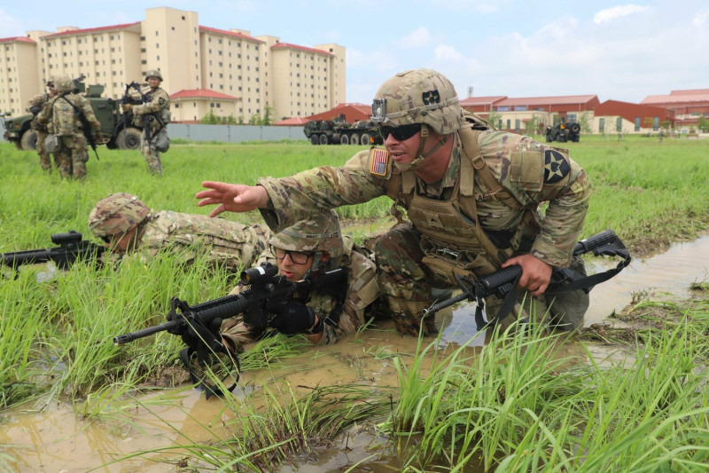 美韓進行野地訓練。   圖：翻攝自美國駐南韓的第 2 步兵師臉書