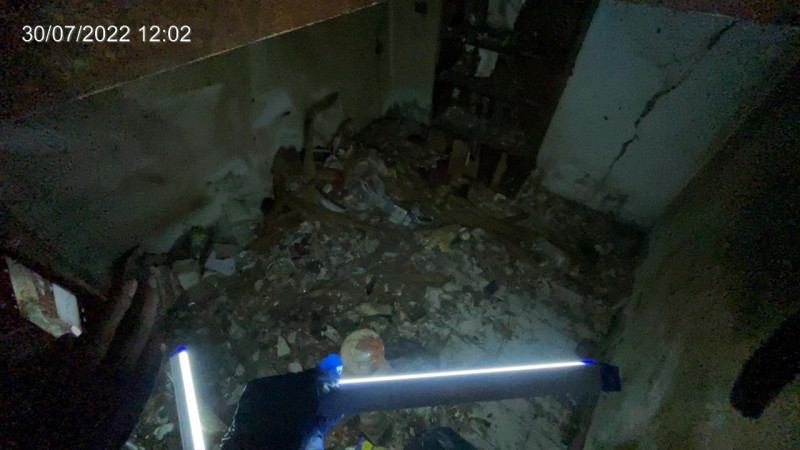 「鼠窩」地下室畫面。   圖：高雄市環保局／提供