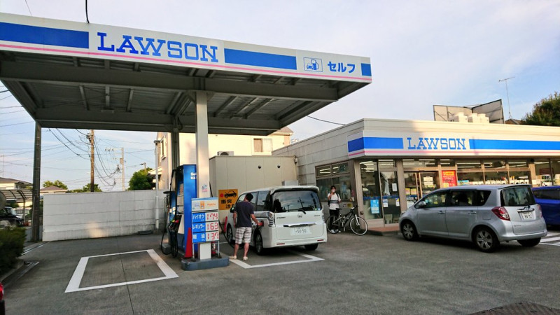 日本加油站示意圖。   圖：翻攝自推特