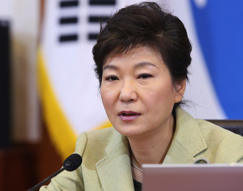 韓國總統朴槿惠的代理律師17日表示朴槿惠可在下週接受調查後，檢方反駁堅持應在18日接受「面對面」調查。   圖：達志影像/美聯社資料照片