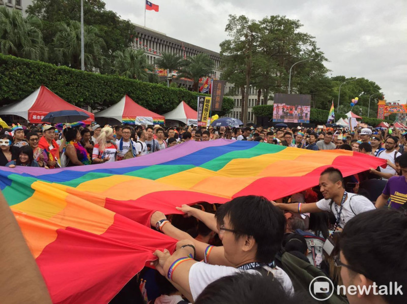 性別團體17日發表聯合聲明，呼籲反同婚民眾理性溝通，並且強調「同性伴侶法」不是真正的平等。   圖：新頭殼資料照片