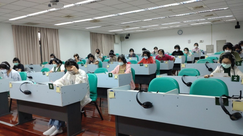 台灣語文測驗中心的台語認證考試爆出20多位考生集體作弊事件，更有立委為這些作弊仔施壓討成績。   圖:台灣語文測驗中心臉書