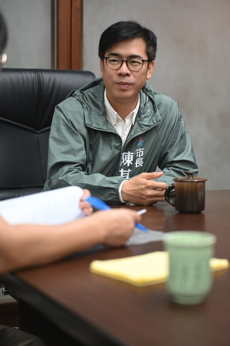 高雄市長陳其邁接受Newtalk(新頭殼)專訪。 圖：高雄市政府提供