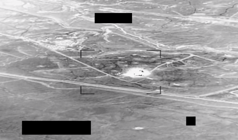 美軍攻擊敘利亞東部好戰份子設施。   圖：翻攝自推特