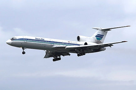 俄羅斯一架圖波列夫-154型(TU-154)班機，25日起飛後，墜毀於黑海海域，目前已經在殘骸中發現1個黑盒子，希望能儘速釐清墜機原因。 圖為同型號的TU-154飛機。   圖：翻攝自維基百科。